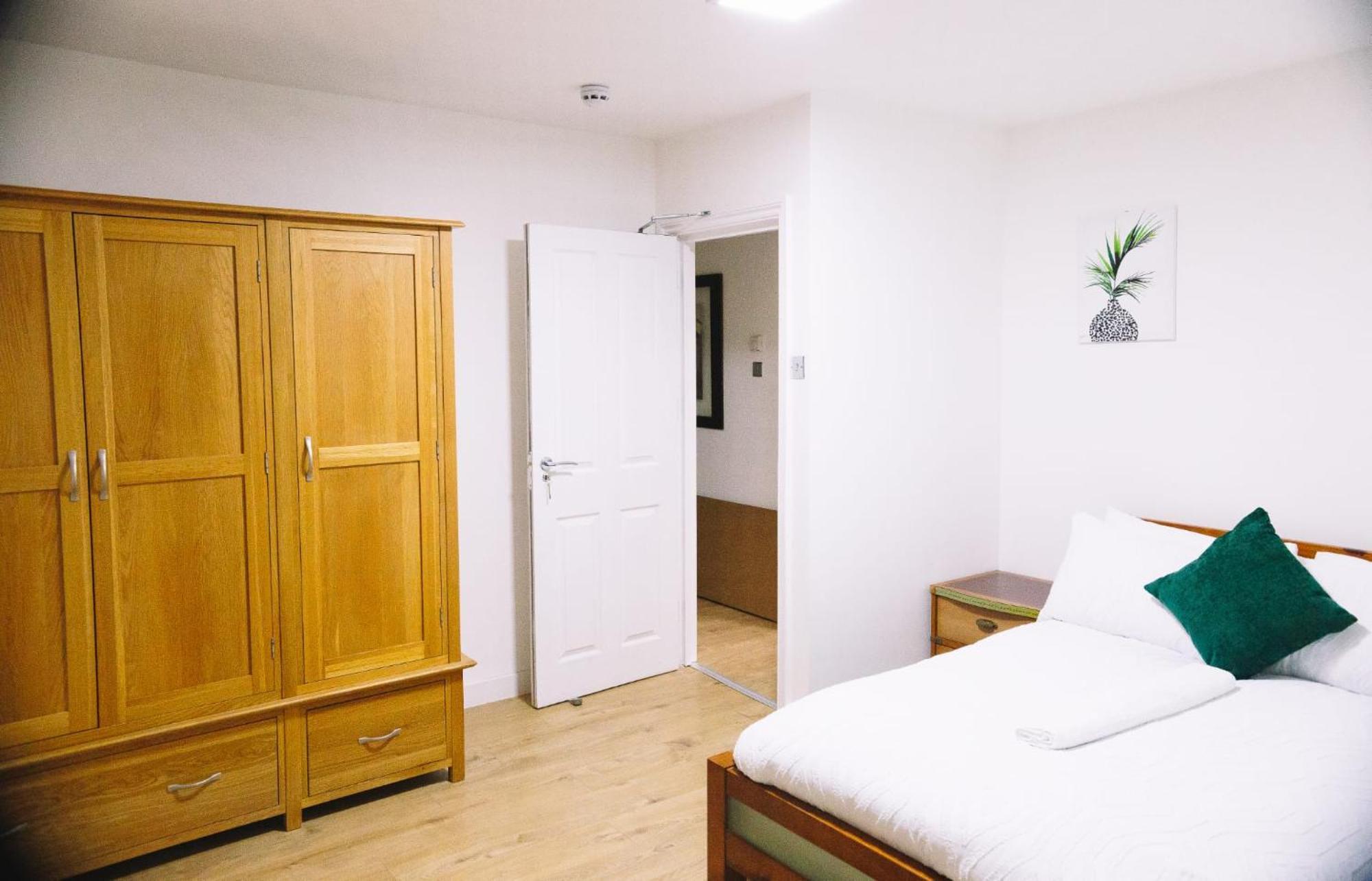5 Bedroom Sidcup
